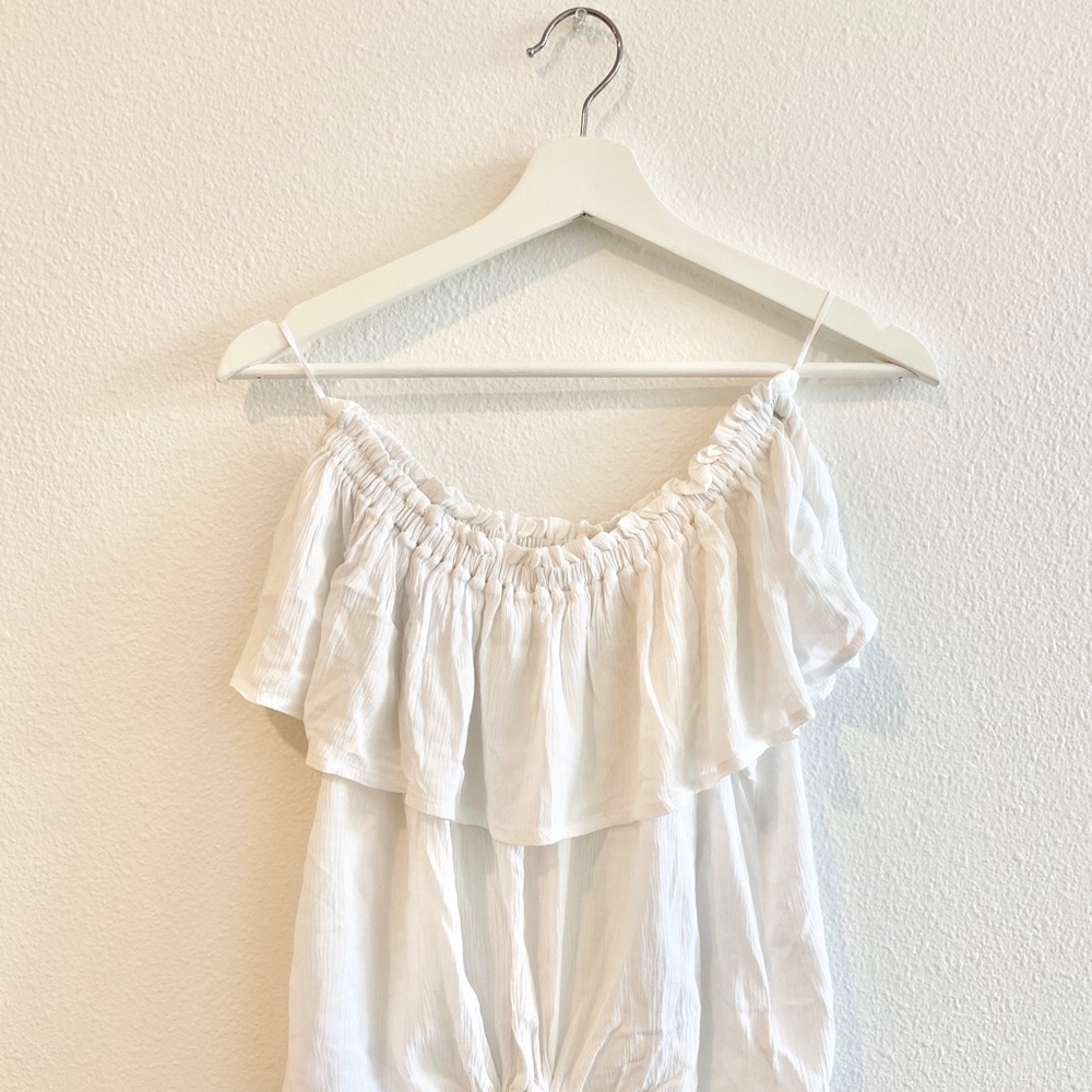 Off The Shoulder Ruffled Top - Picture 3 of 6